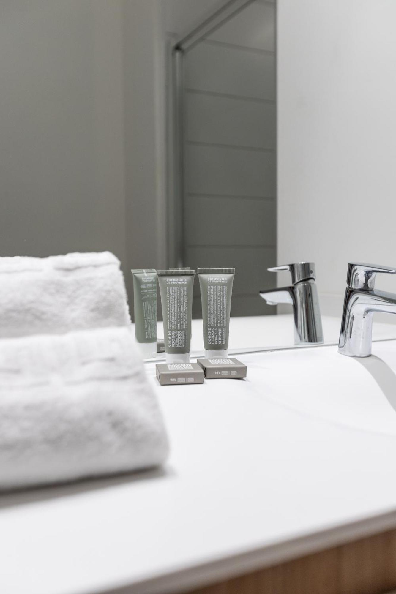 Les Appartements Et Chambres De Μονπελιέ Εξωτερικό φωτογραφία