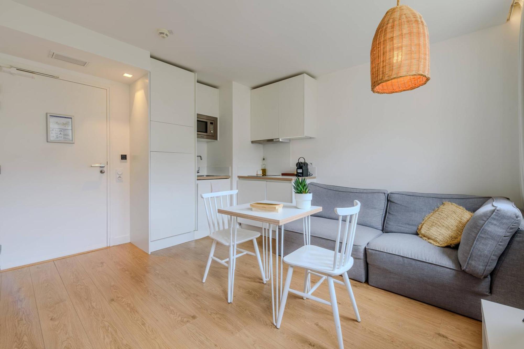 Les Appartements Et Chambres De Μονπελιέ Εξωτερικό φωτογραφία